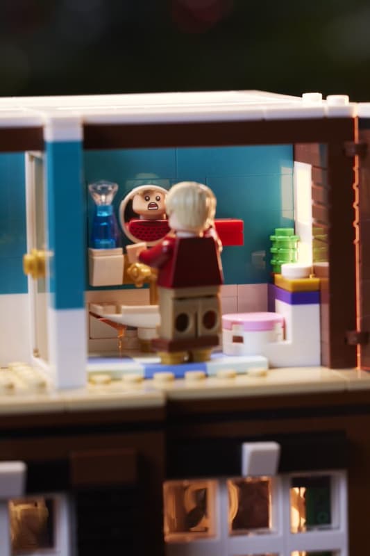 Lego Ideas Home Alone House - Spendloves